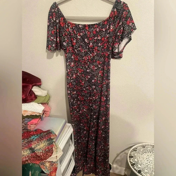 Nasty gal never gonna let you grow floral maxi dress - Picture 3 of 7